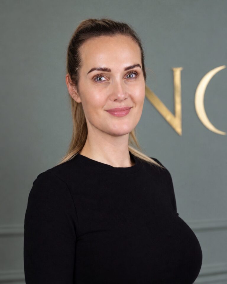 Sarah, kosmetisk sygeplejerske hos Privatklinik NOMO